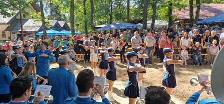 1 maj na Debencu, 2025, foto Lapego
