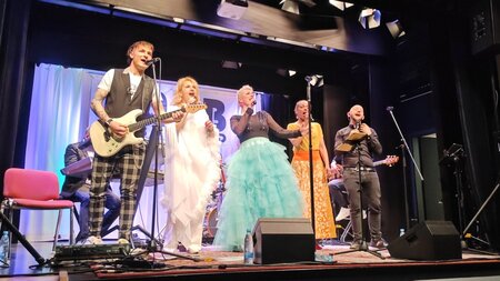 BarbBand z gostjama, foto LG