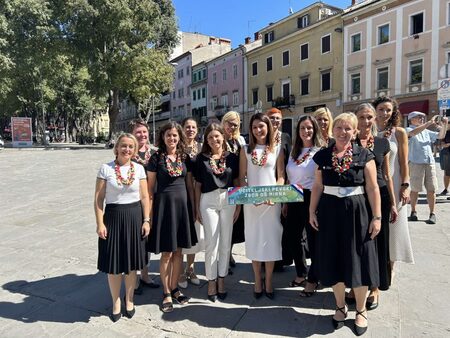 PULA3 (002)