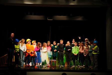 14.3.2024_gledalisce_JSKD_FOTO_StudioPraprotKa33