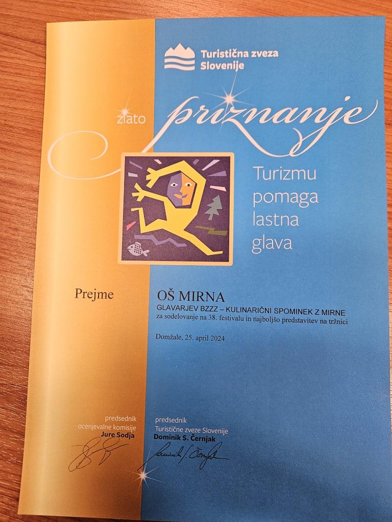 Zlato priznanje za najboljso predstavitev na trznici v Domzalah