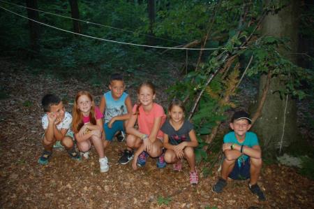 Gozdni tabor na Debencu, foto Zavod GOZDNICE