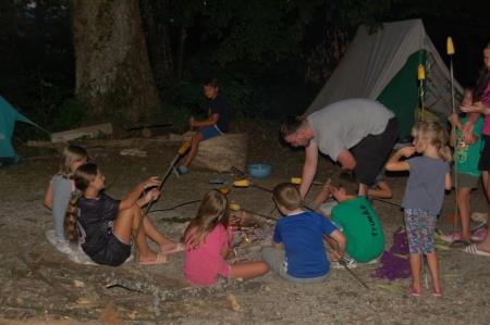 Gozdni tabor na Debencu, foto Zavod GOZDNICE