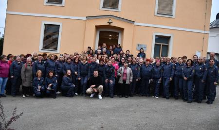 Gasilke na posvetu v PGD Bela Cerkev