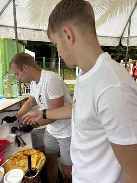 13. Dobrodelni Trimmigo